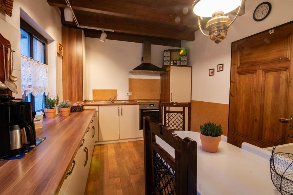Ferienhaus Haus Am Puetz Wintrich Exteriér fotografie