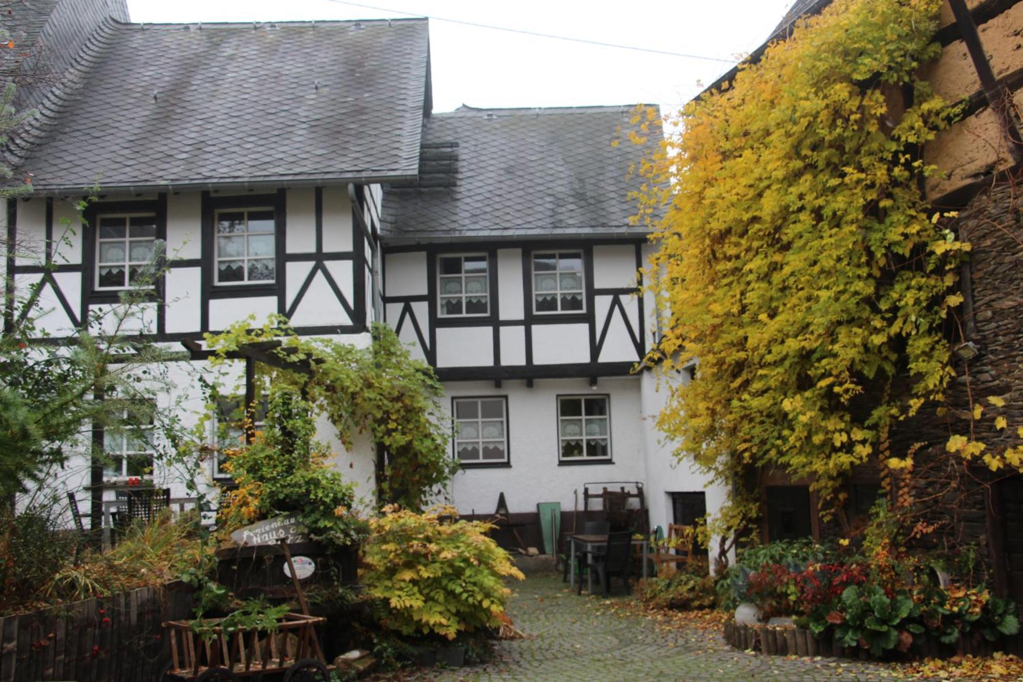 Ferienhaus Haus Am Puetz Wintrich Exteriér fotografie